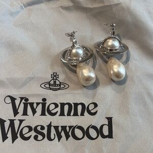 Vivienne Westwood Silver and Cream Orb Earrings vintage